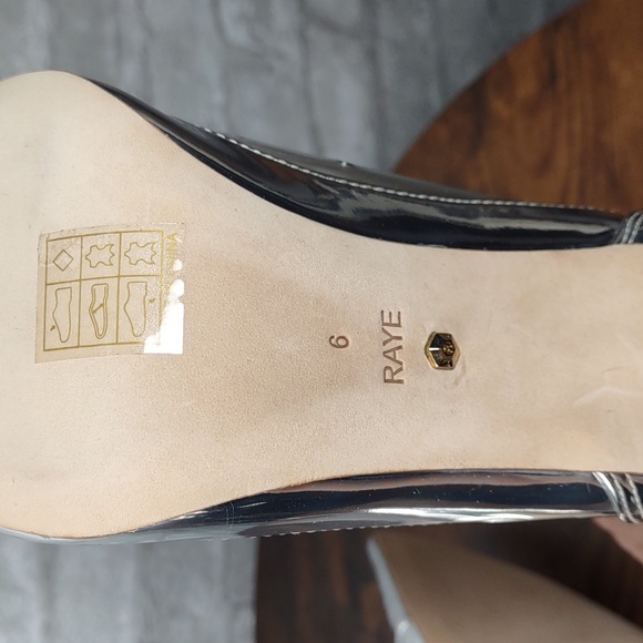 RAYE "Harlem Bootie" From Revolve - Picture 10 of 16